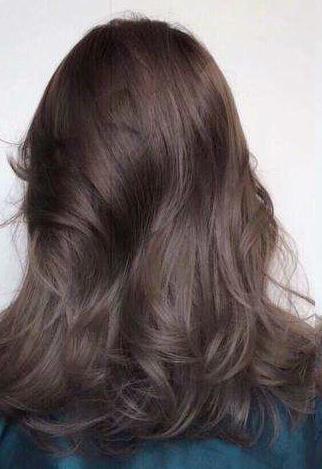 2020年夏天顯白發(fā)色排名,黑茶色、摩卡棕改善膚色效果