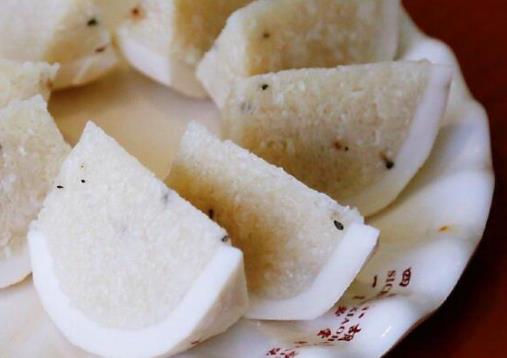 三亞十大美食排行榜,海南粉歷史悠久、檳榔花雞湯汁甘甜可口