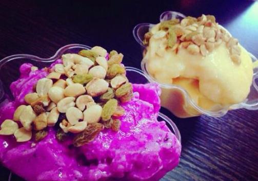 三亞十大美食排行榜,海南粉歷史悠久、檳榔花雞湯汁甘甜可口