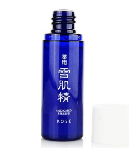 2021年十大日本化妝品排行榜,雪肌精化妝水、FANCL定點遮瑕膏很實用