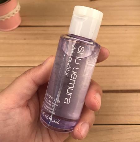 2021年十大日本化妝品排行榜,雪肌精化妝水、FANCL定點遮瑕膏很實用