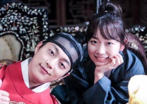 2021年十大韓國(guó)網(wǎng)劇排行榜,喜歡的話(huà)請(qǐng)響鈴又甜又虐心、奇跡很勵(lì)志