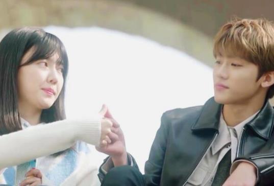 2021年十大韓國(guó)網(wǎng)劇排行榜,喜歡的話(huà)請(qǐng)響鈴又甜又虐心、奇跡很勵(lì)志