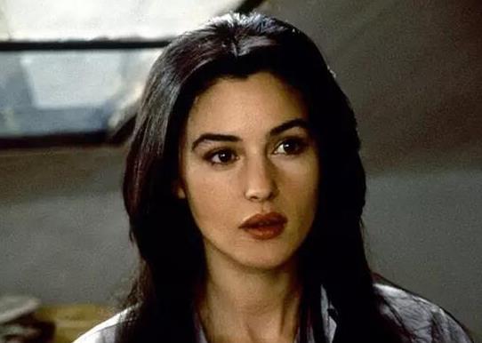 歐美十大最美不老女星,莫妮卡·貝魯奇、娜奧米·沃茨的作品很經典