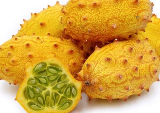 十大形狀最奇葩的水果,蓮霧被譽(yù)為“水果皇帝”、荔枝果又稱為阿基果