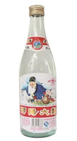 湖南十大名酒排行榜,酒鬼酒色澤度好、邵陽老酒非常受歡迎