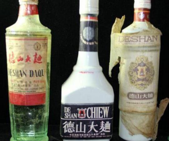 湖南十大名酒排行榜,酒鬼酒色澤度好、邵陽老酒非常受歡迎