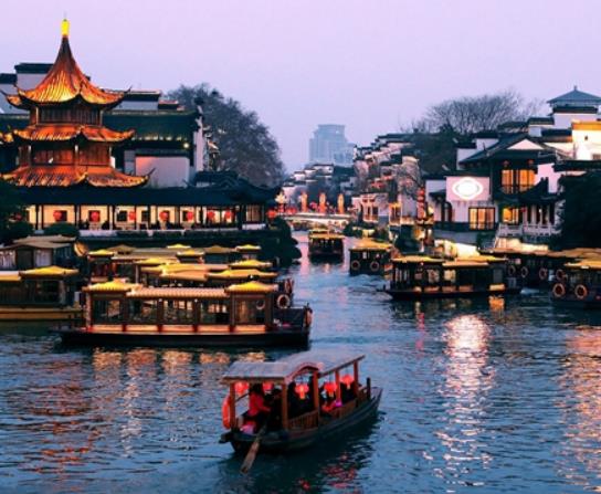 南京十大適合拍照的地方,夫子廟秦淮風(fēng)光帶有意境、玄武湖十分浪漫