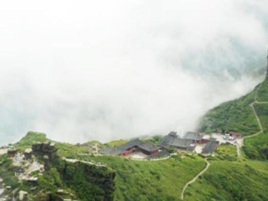 中國十大世界自然遺產(chǎn),九寨溝景區(qū)、神農(nóng)架旅游區(qū)都是原生態(tài)旅游區(qū)