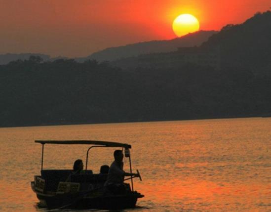 蘇州十大最佳日落觀賞地排名,到蘇州金雞湖景區、寒山寺看日落很浪漫
