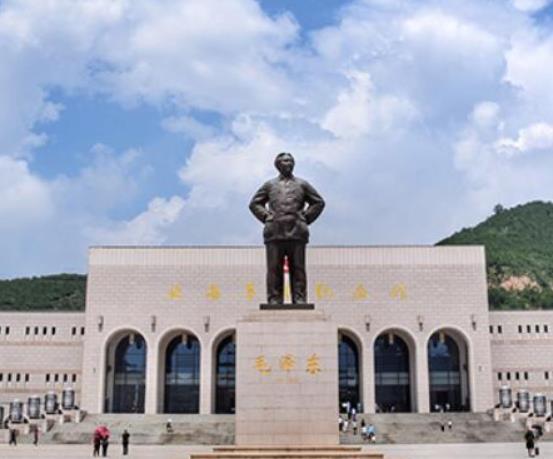 中國十大著名紅色旅游景點,延安革命紀念地景區(qū)、西柏坡深受人們歡迎