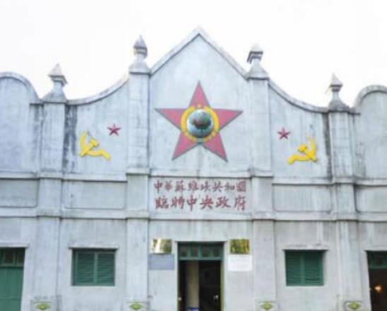 中國十大著名紅色旅游景點,延安革命紀念地景區(qū)、西柏坡深受人們歡迎