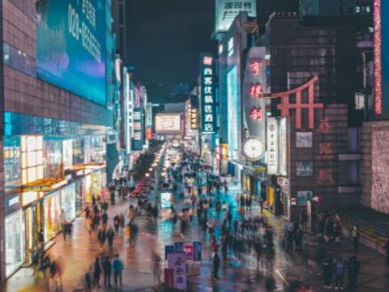 中國十大商業(yè)步行街排行榜,上海南京路、沈陽中街融匯了眾多精華