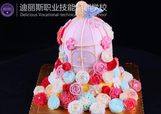 烘焙培訓學校排名,法國藍帶廚藝學院、安徽新東方烹飪專修學院有實力