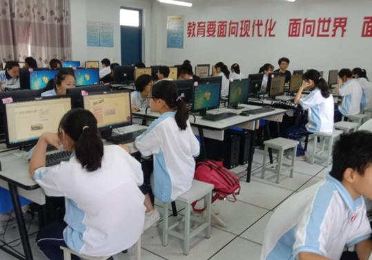 樂山市教育培訓機構排名,中公教育培訓學校、萬書聚優培訓學校深受信賴