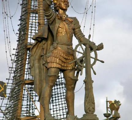 世界十大最高雕塑排名,中原大佛是世界最高、緬甸大佛風景優美