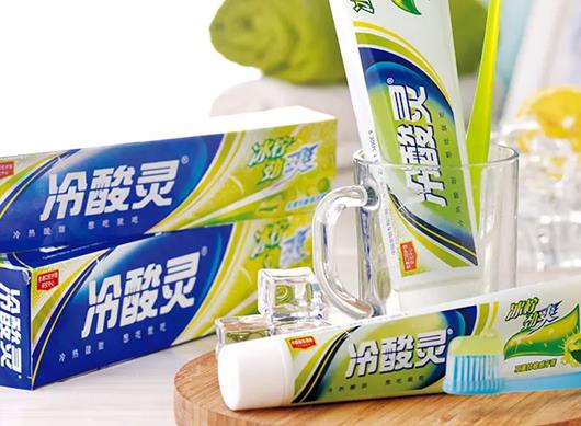 中國(guó)牙膏十大品牌排行榜,黑人牙膏、冷酸靈牙膏性價(jià)比都很高