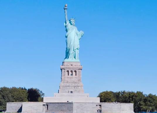 世界十大巨型雕像排名,獅身人面像、樂山大佛值得一去