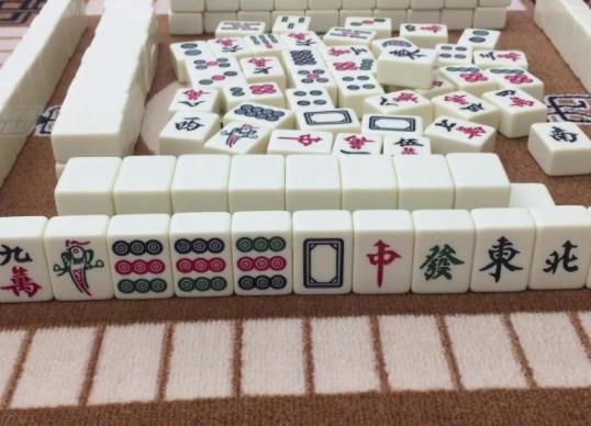 十大經典桌游排名,卡坦島、富饒之城都是經典的思考策略游戲