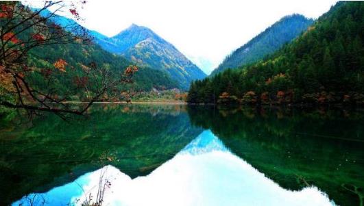 中國十大旅游景點排行!第一名你絕對想不到!