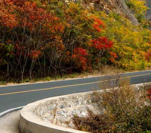 北京周邊最值得爬的八座山旅游景點排行 霧靈山如入仙境