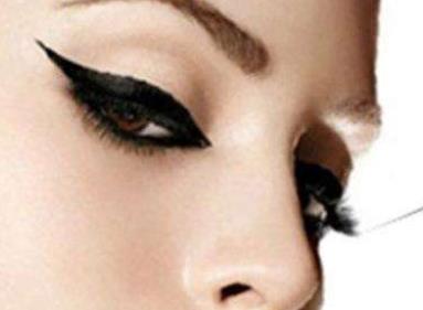 泰國最美人妖排行 90后Yoshin是泰國新人演員 泰國最火人妖