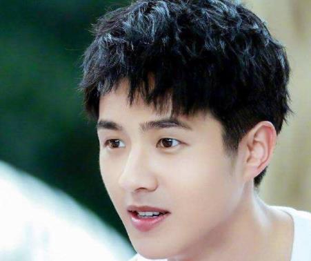 鮮為人知的十大學霸男星 陳坤1995年考入東方歌舞團擔任獨唱歌手