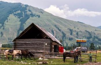 中國(guó)境內(nèi)最邪門的地方排行榜 廣州一村莊有個(gè)奇怪的倒影塘