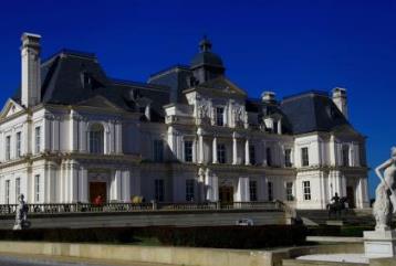 北京度假村排名 北京拉斐特城堡酒店具有濃郁的法國風(fēng)情