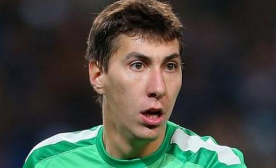 足壇十大高個子球員排行榜 最高的足球球員都有誰