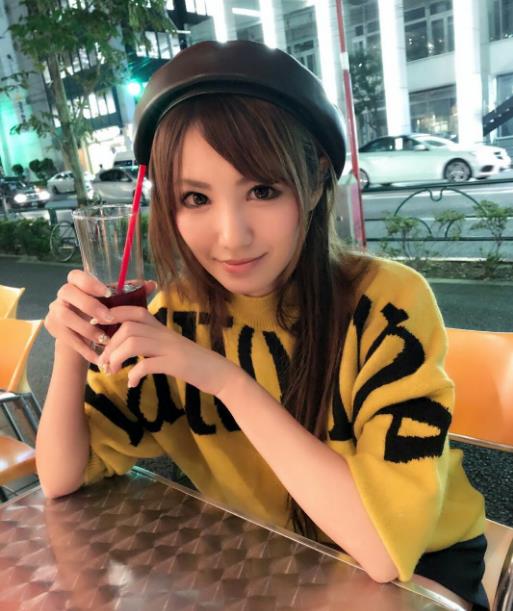 日本最好看的AV女星排行榜 暗黑林志玲波多野結(jié)衣在AV女優(yōu)界頗負(fù)盛名