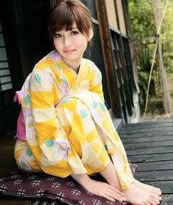 日本最好看的AV女星排行榜 暗黑林志玲波多野結(jié)衣在AV女優(yōu)界頗負(fù)盛名