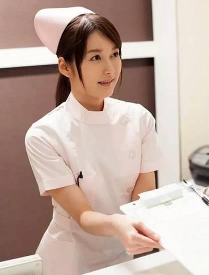 日本最好看的AV女星排行榜 暗黑林志玲波多野結(jié)衣在AV女優(yōu)界頗負(fù)盛名