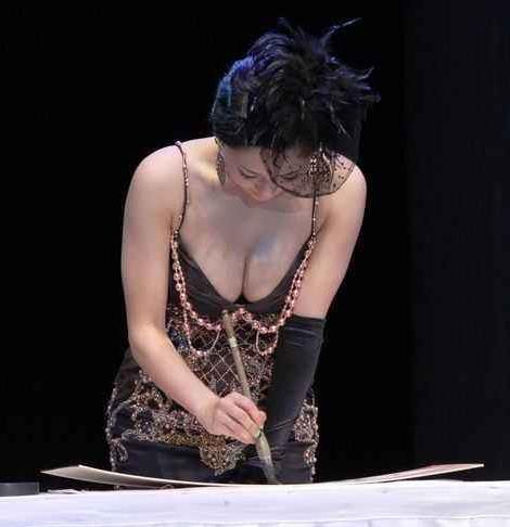 來中國(guó)瘋狂撈金的10大日本AV女優(yōu) 童顏巨乳蒼井空在中國(guó)人氣最高