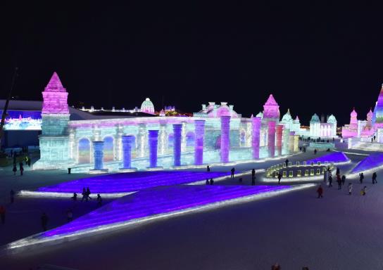 哈爾濱冰雪大世界截止到幾月?2022年元旦去哈爾濱能看著冰雕嗎
