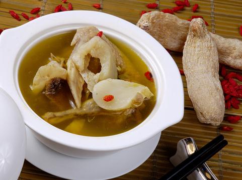 天麻燉老鴿:天麻的功效與作用,天麻的營(yíng)養(yǎng)價(jià)值,天麻的副作用