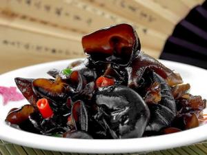 吃黑木耳有什么好處?黑木耳的功效與作用及營(yíng)養(yǎng)價(jià)值