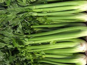 吃芹菜好嗎?芹菜的營養價值、功效與作用