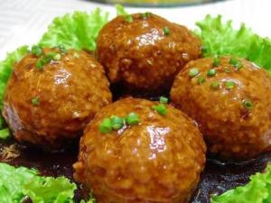 紅燒獅子頭怎么做好吃?紅燒獅子頭的做法