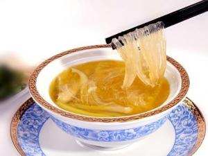 如何泡發(fā)干魚翅?干魚翅的泡發(fā)方法