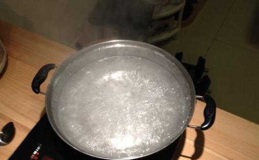 怎么煮出來溏心蛋 用什么方法煮出來溏心蛋