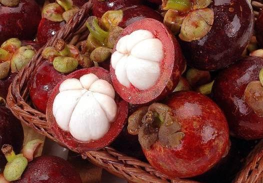 山竹里面黃黃的是什么 山竹里面黃黃的能吃嗎 山竹果肉發(fā)黃有毒嗎