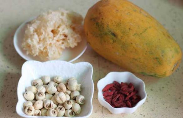 銀耳怎么選購較好?銀耳泡發多長時間?銀耳泡發的簡單方法