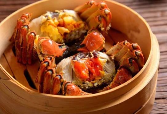 大閘蟹放冰箱里死了還能吃嗎?大閘蟹蓋毛巾會窒息嗎?