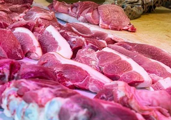 肉解凍用冷水還是熱水?豬肉泡在水里一晚上有沒有事