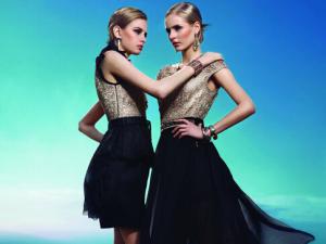 衣服粘毛線了怎么辦?黑衣服粘毛了怎么辦