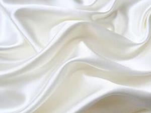 桑蠶絲和真絲的區別-桑蠶絲和真絲衣物的保養