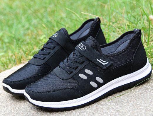 鞋子里面長霉斑怎么洗掉?鞋子沾了502膠水怎么去掉?