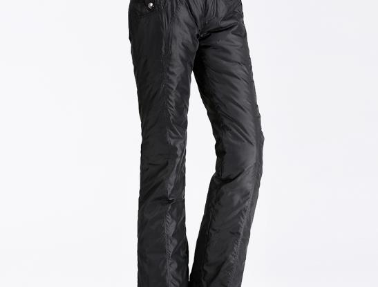 羽絨褲穿緊一點還是松一點?羽絨褲能貼身穿嗎