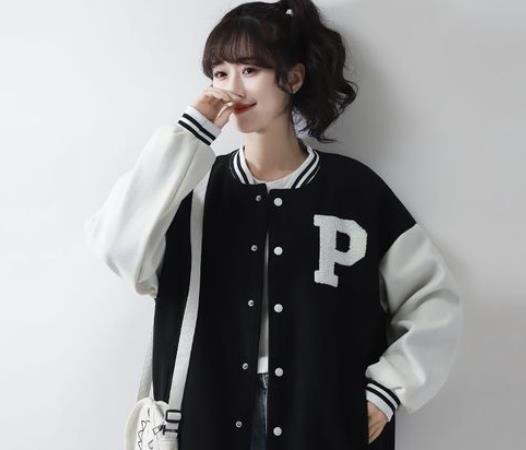 棒球服洗皺了怎么復(fù)原?棒球服串色了怎么去除